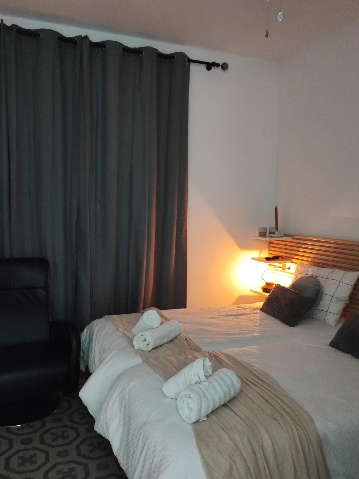 Supl. 22 Cabernet Apartment Novelda Bagian luar foto
